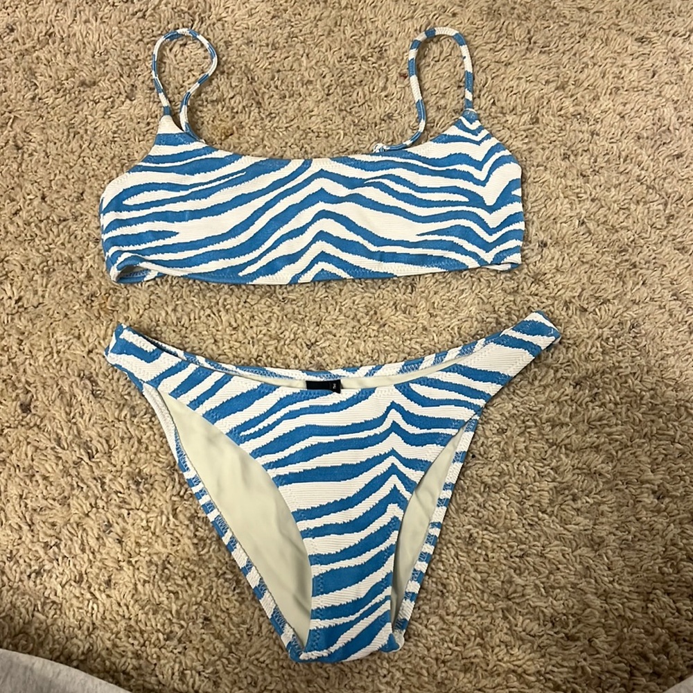 Triangl bikini never worn